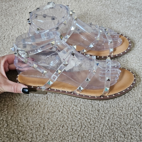 Nwts Madden Girl Studded Sandals 8 - Picture 3 of 7